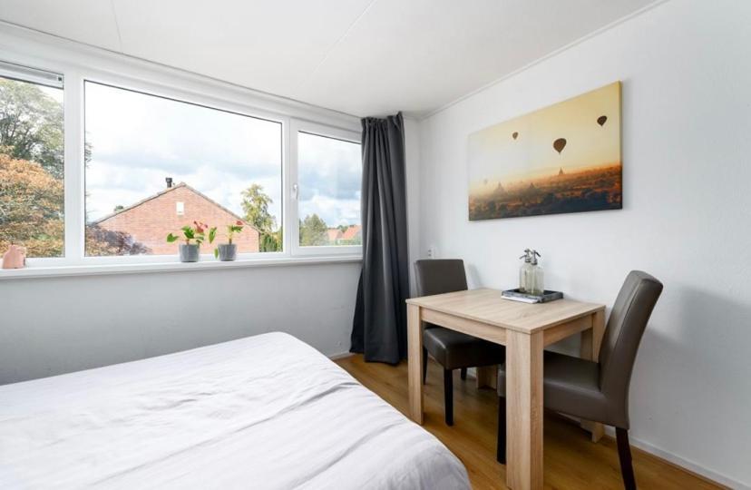 Bwb Heerenveen Homestay Exteriör bild